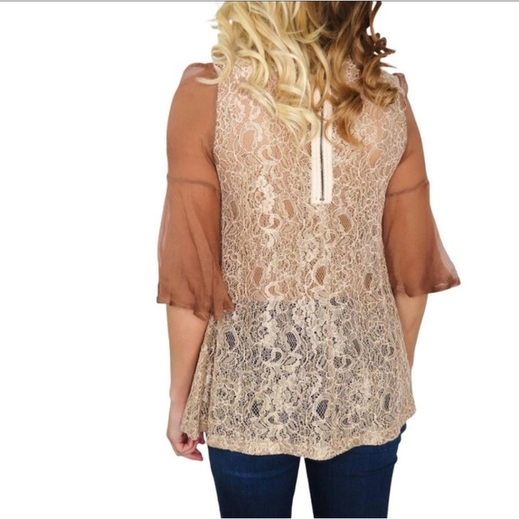 Anthropologie Sz M Gimmicks by BKE silk top - Picture 2 of 14